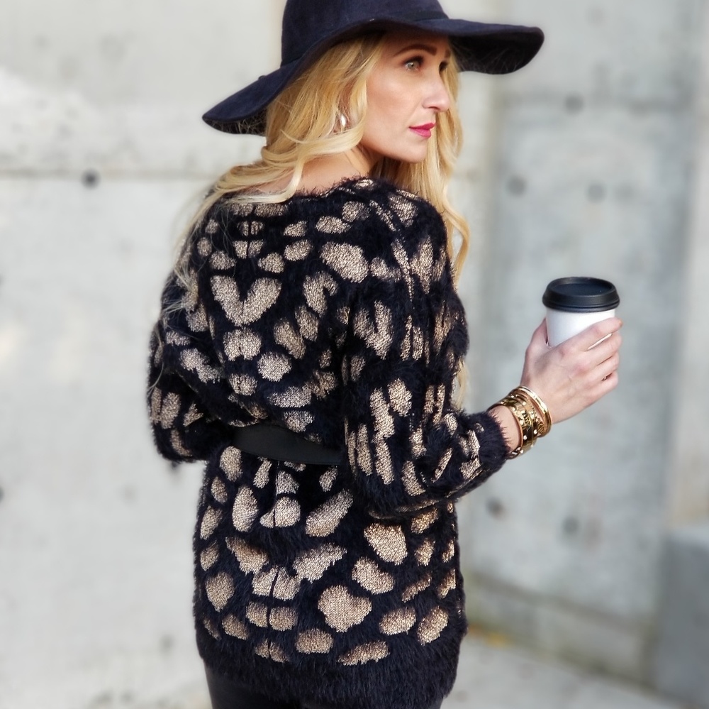 FUZZY KNIT ANIMAL PRINT SWEATER - Picture 2 of 4